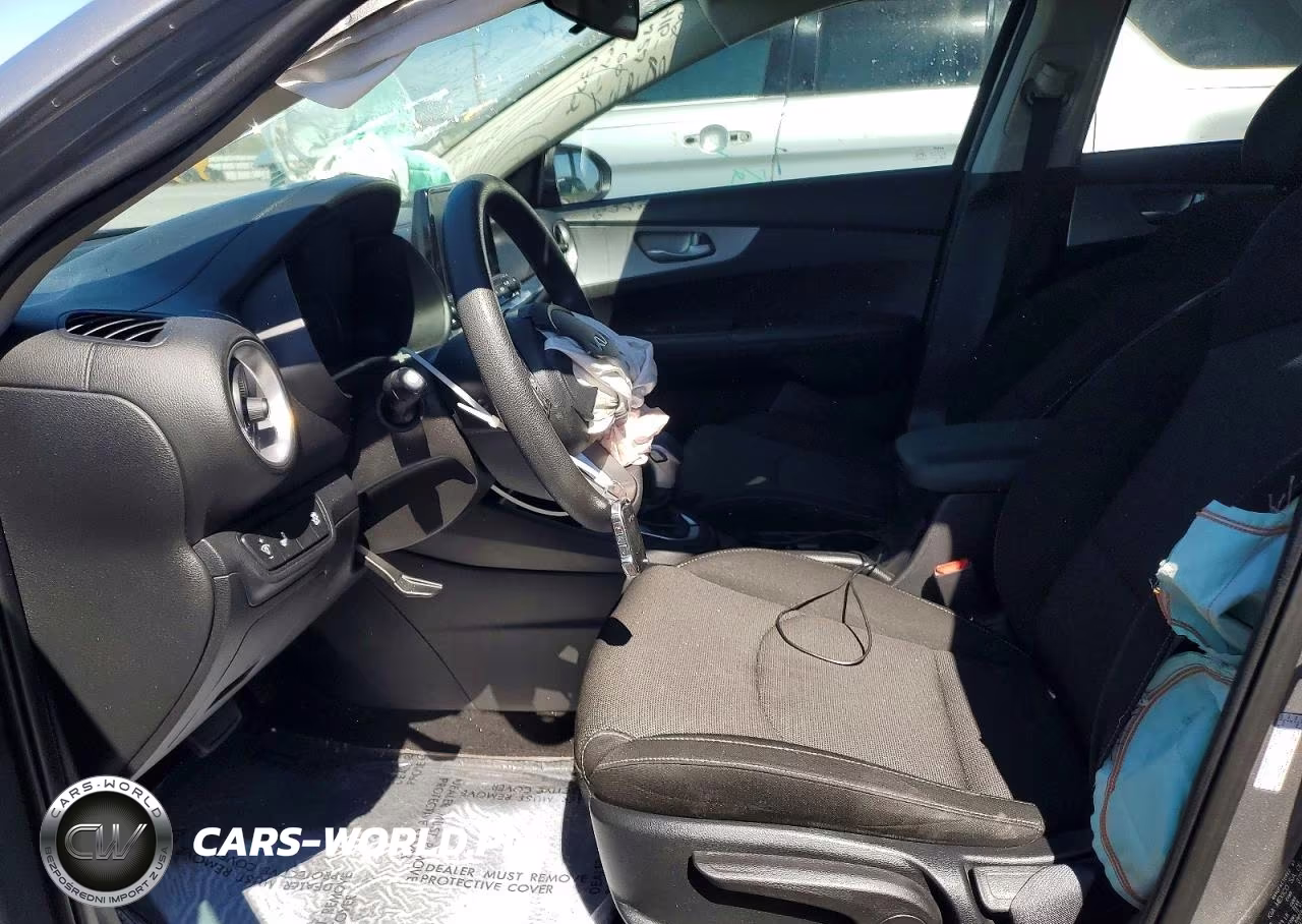 2023 Kia Forte Lxs VIN:3KPF24AD1PE603554 - 7