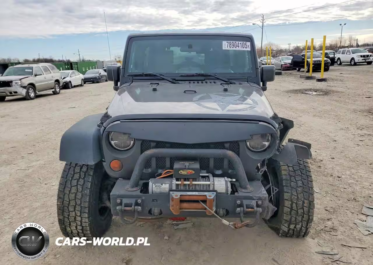 2008 Jeep Wrangler Unlimited X VIN:1J4GA39158L584523 - 5
