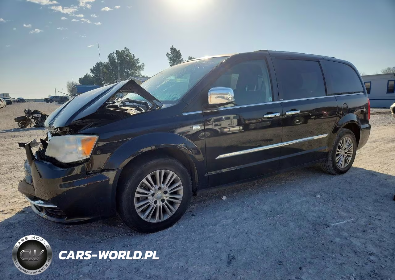 2014 Chrysler Town & Country Touring L