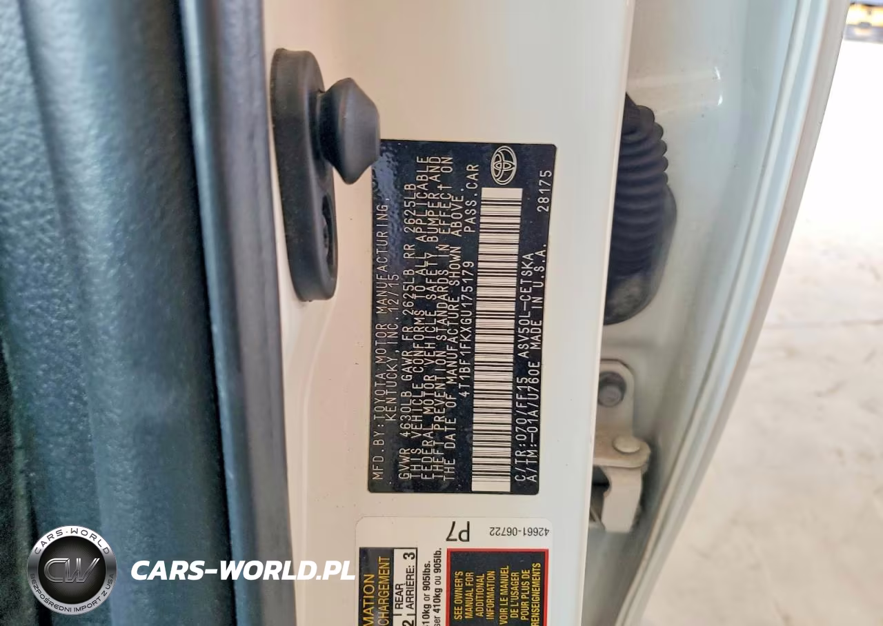 2016 Toyota Camry Le VIN:4T1BF1FKXGU175179 - 12