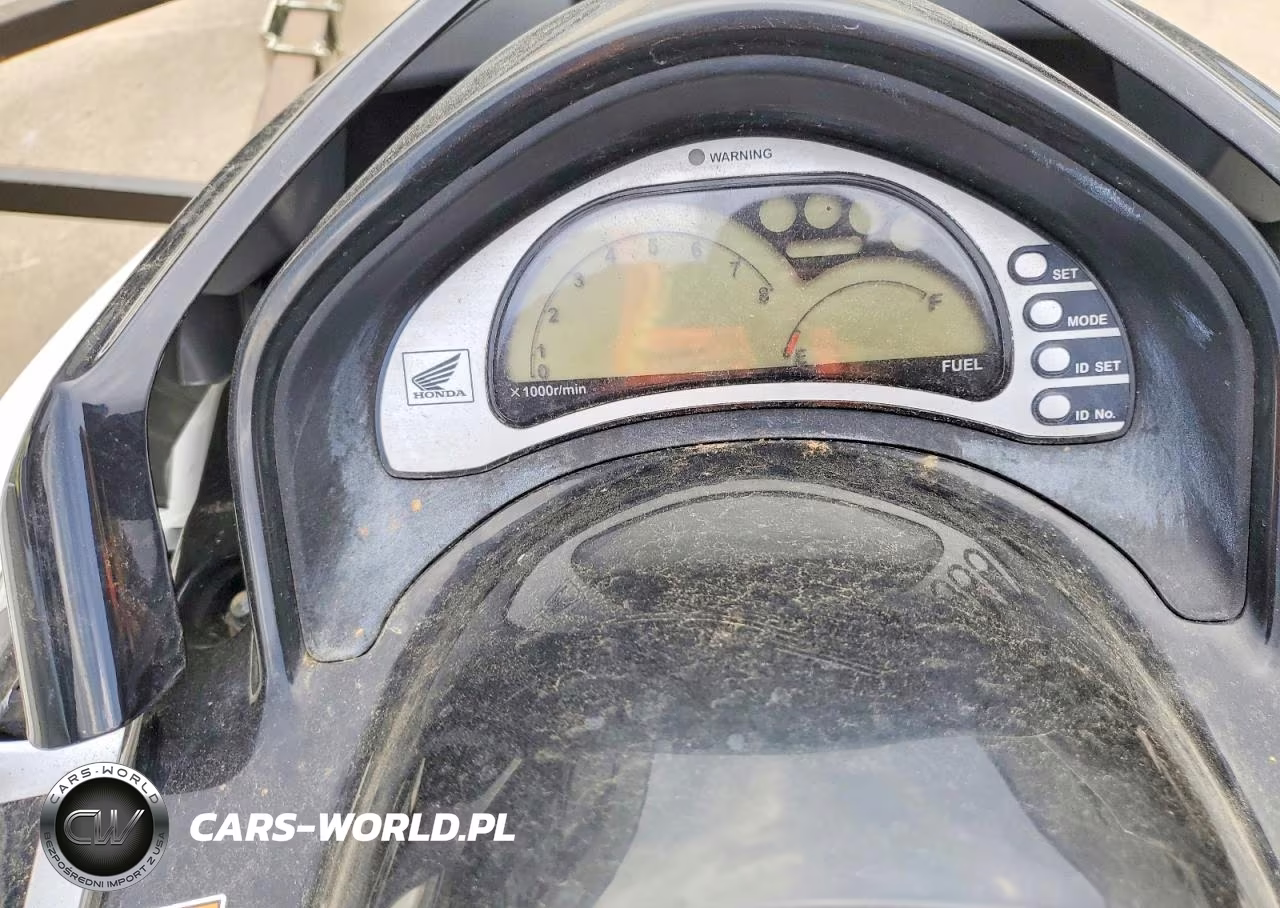 2004 Honda Aqua Trax VIN:HPSB1203E404 - 8