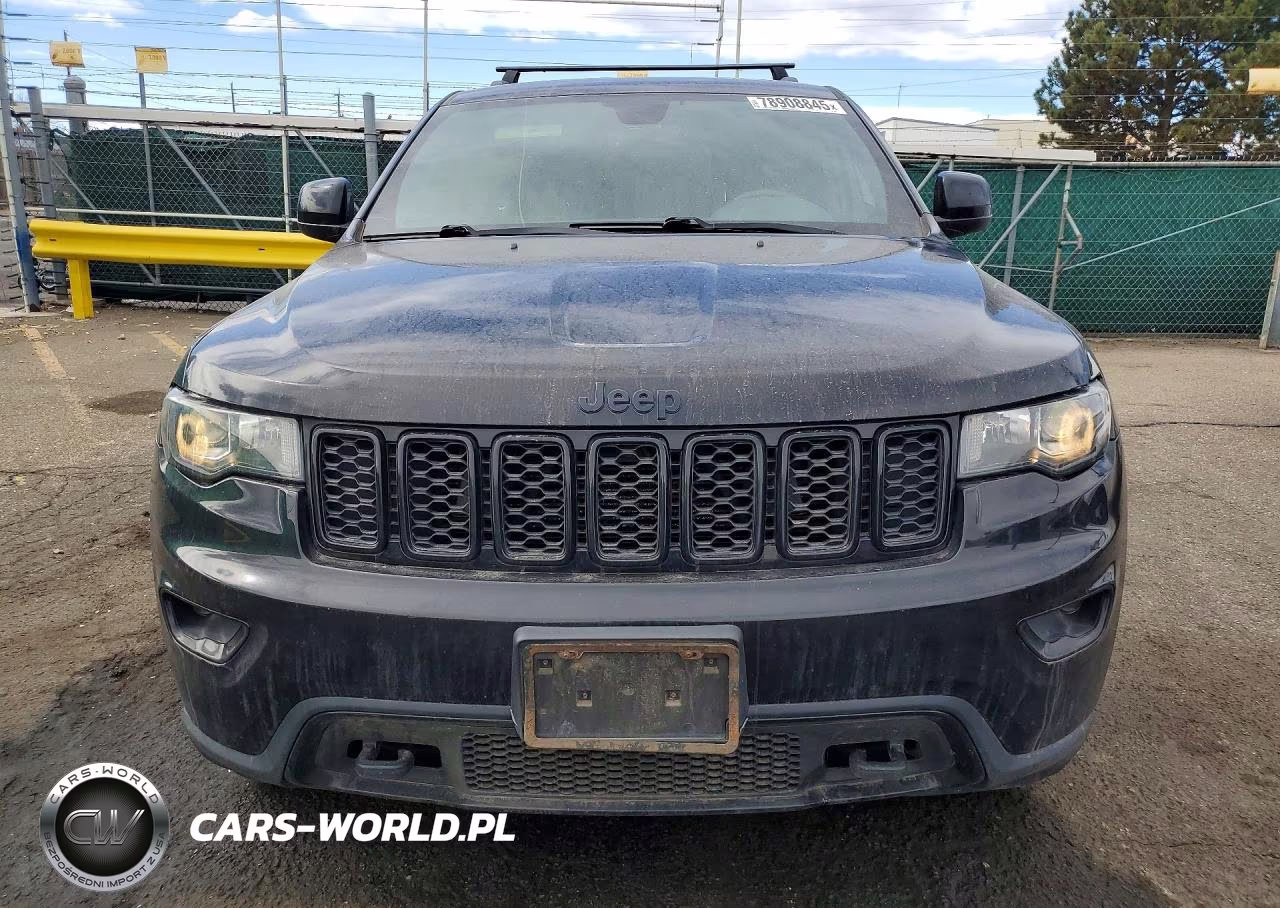 2018 Jeep Grand Cherokee Laredo VIN:1C4RJFAG8JC466441 - 5