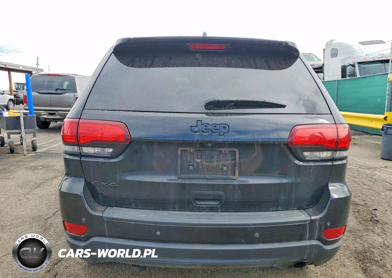 2018 Jeep Grand Cherokee Laredo VIN:1C4RJFAG8JC466441 - 6
