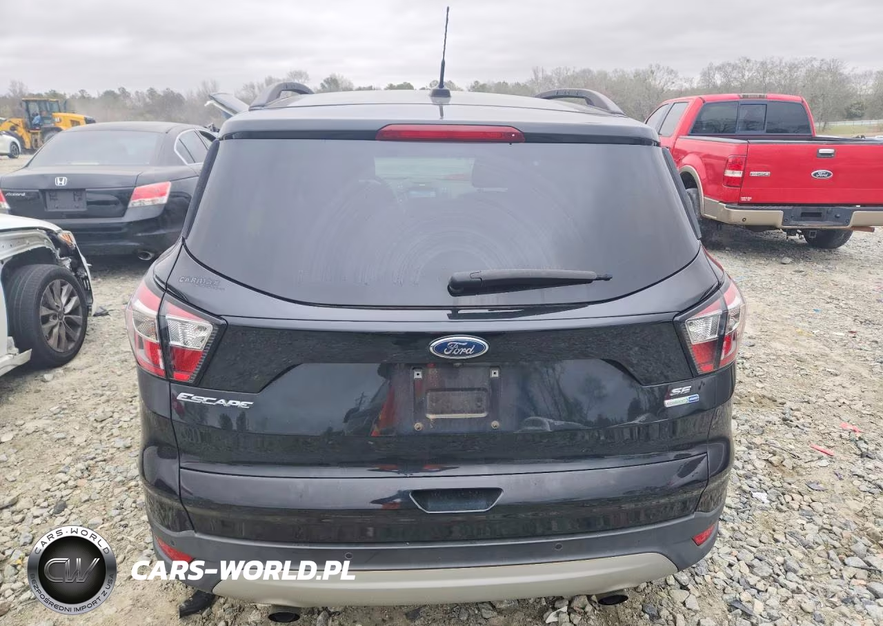 2017 Ford Escape Se VIN:1FMCU9GD4HUE00156 - 6