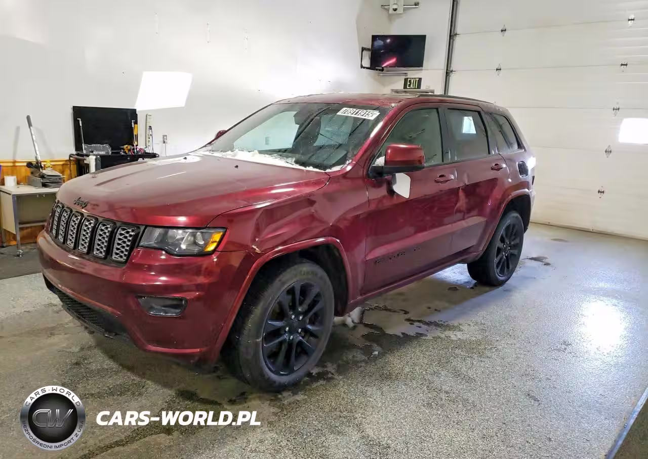 2017 Jeep Grand Cherokee Laredo