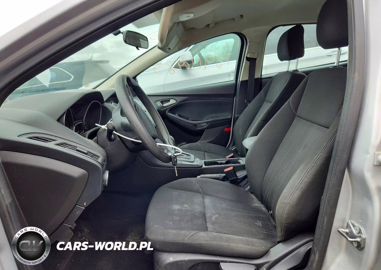 2016 Ford Focus Se VIN:1FADP3F20GL208563 - 7