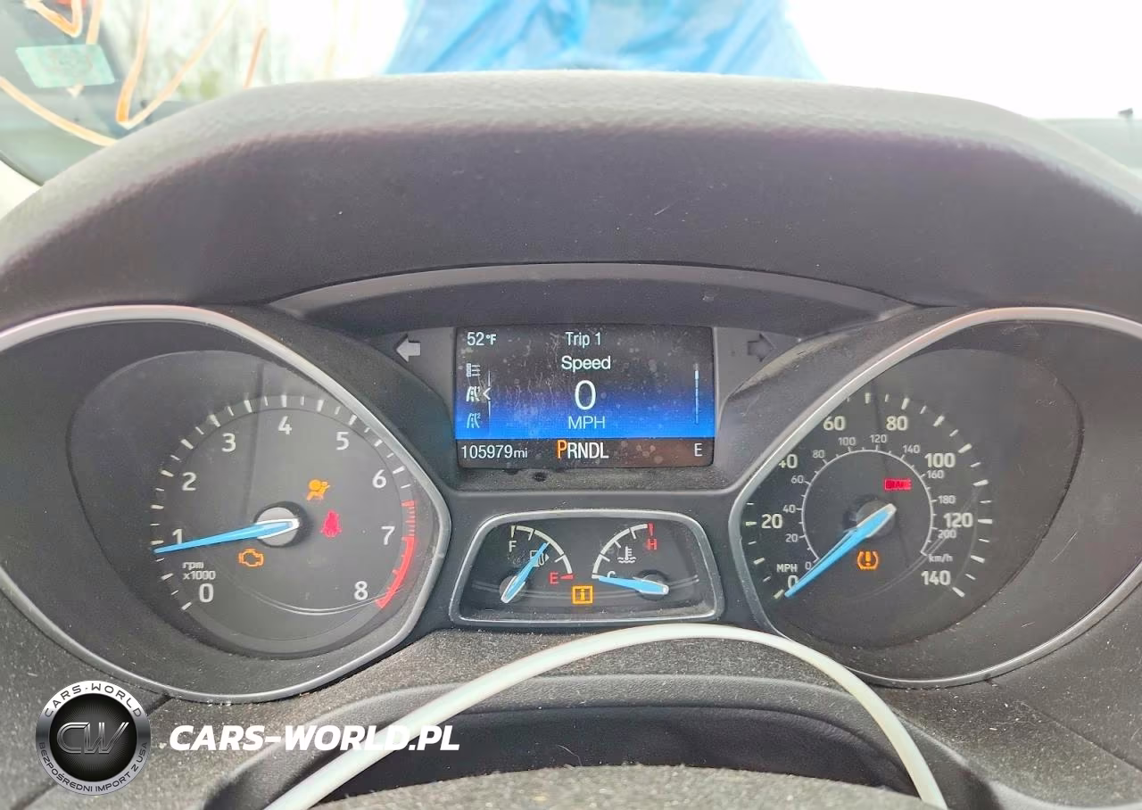 2016 Ford Focus Se VIN:1FADP3F20GL208563 - 9