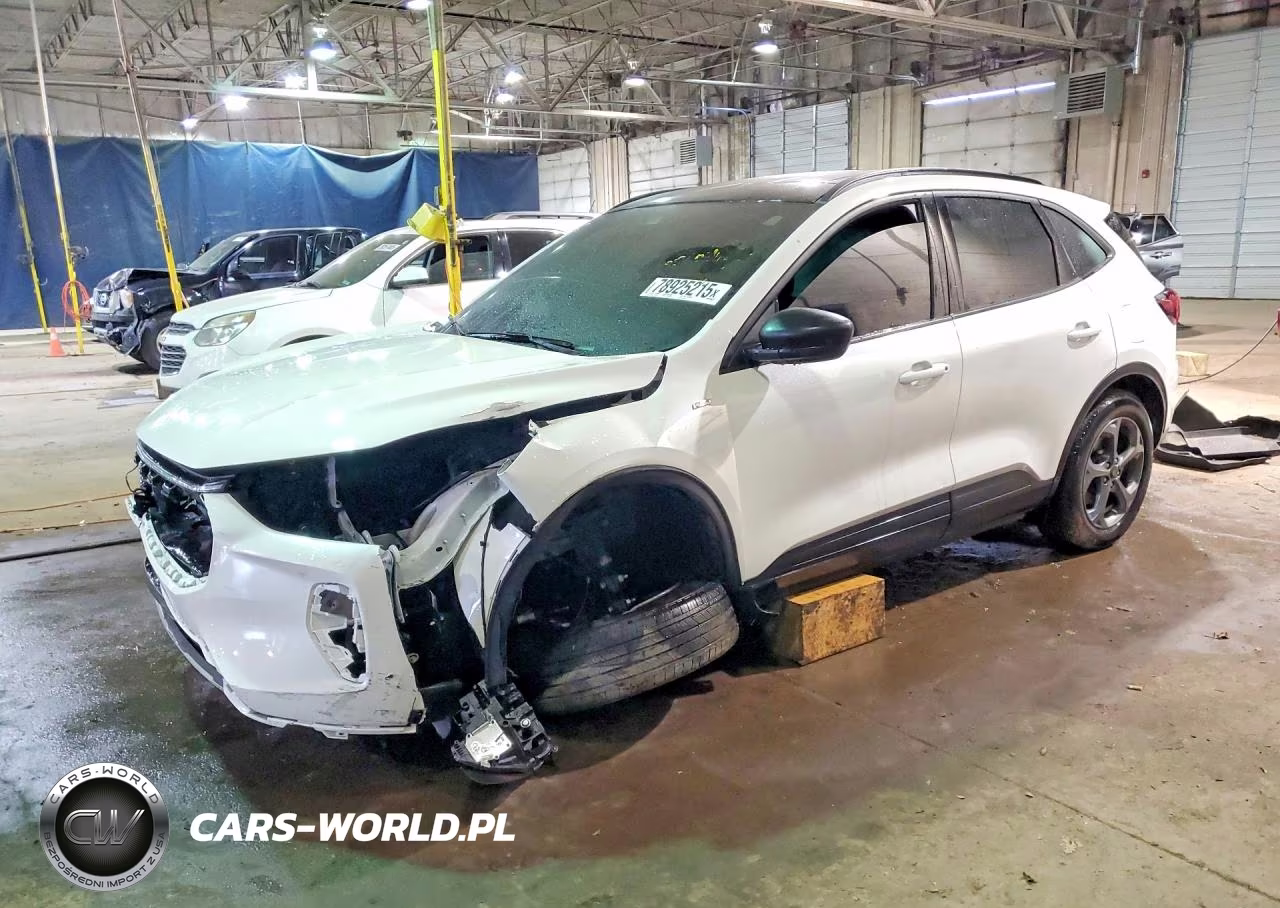 2025 Ford Escape St Line – zdjęcie 1 z 13