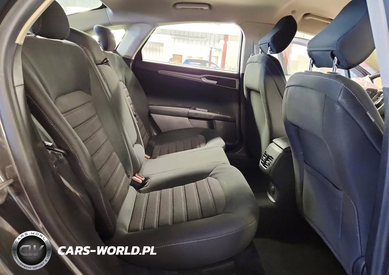 2020 Ford Fusion Hybrid VIN:3FA6P0LU8LR263710 - 10
