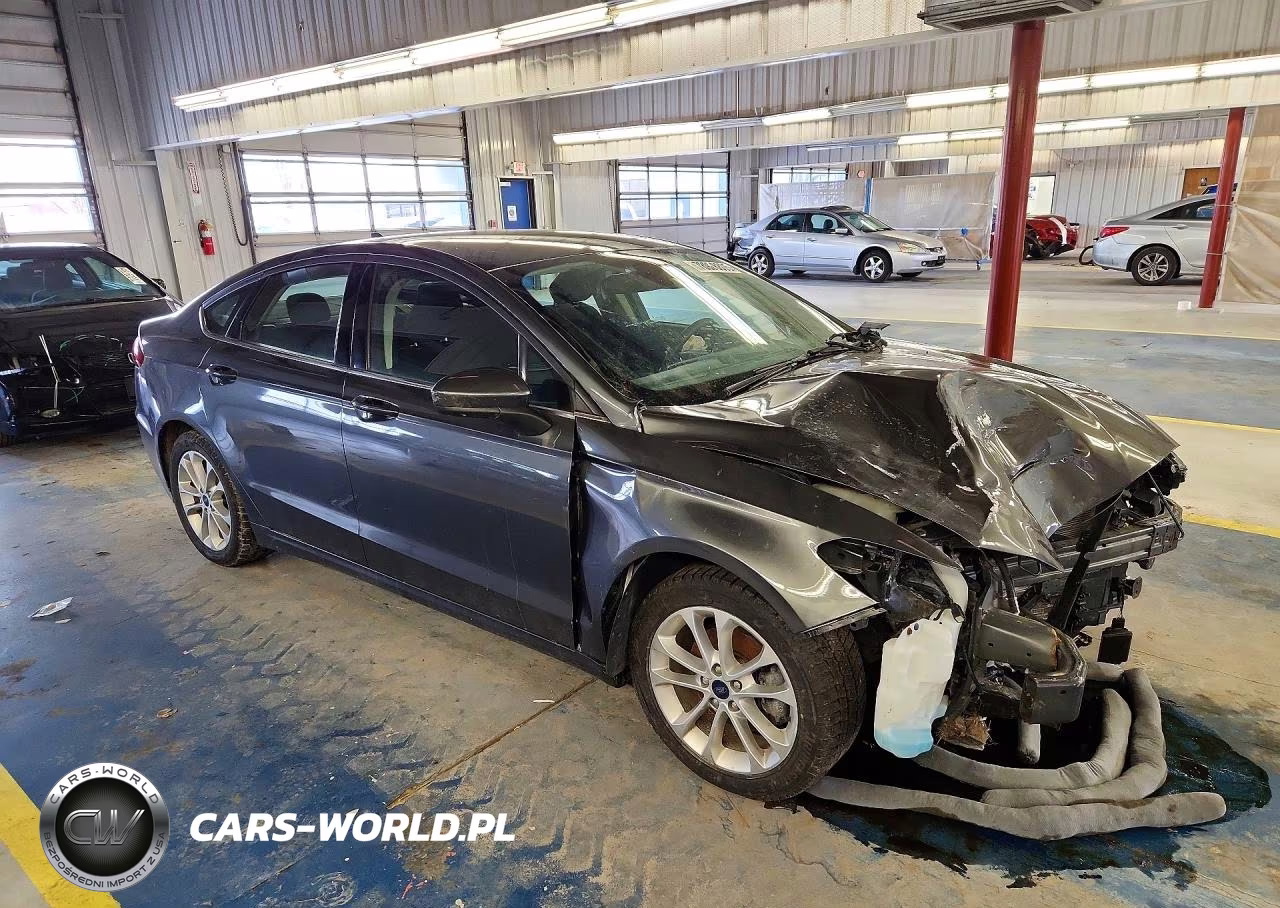 2020 Ford Fusion Hybrid VIN:3FA6P0LU8LR263710 - 4