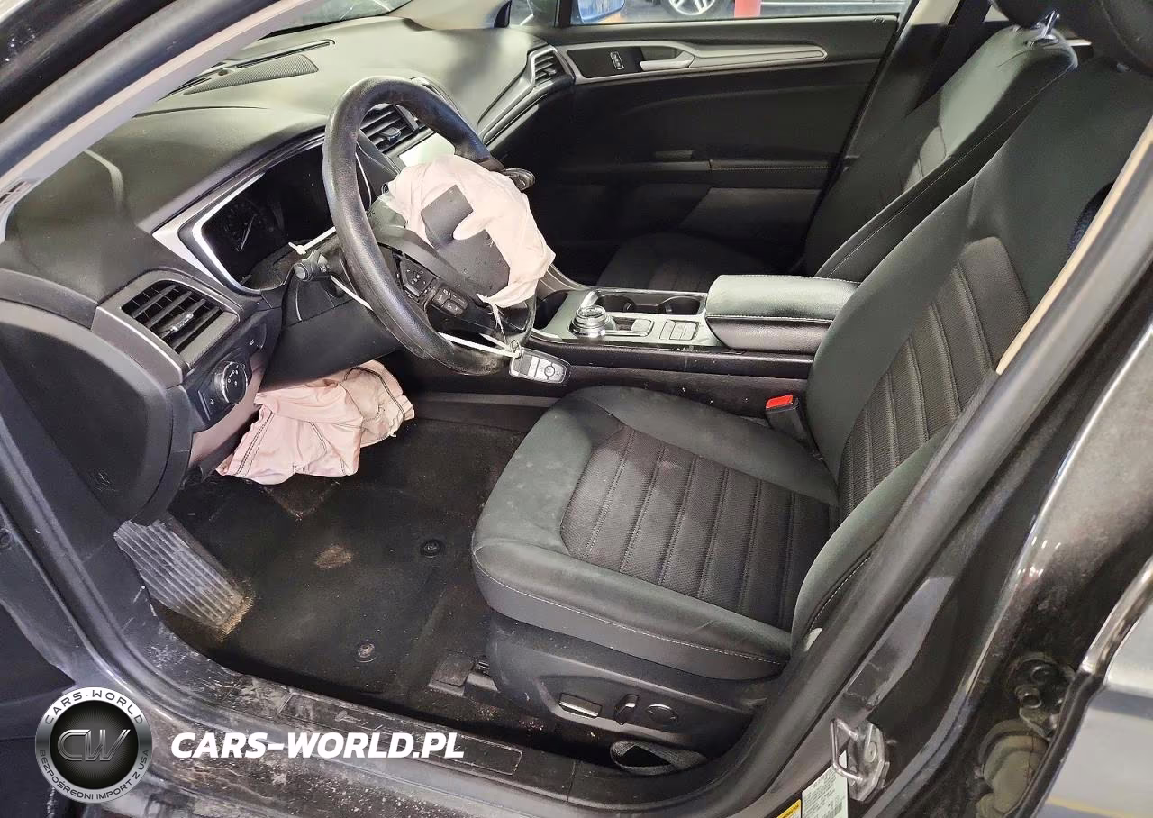 2020 Ford Fusion Hybrid VIN:3FA6P0LU8LR263710 - 7