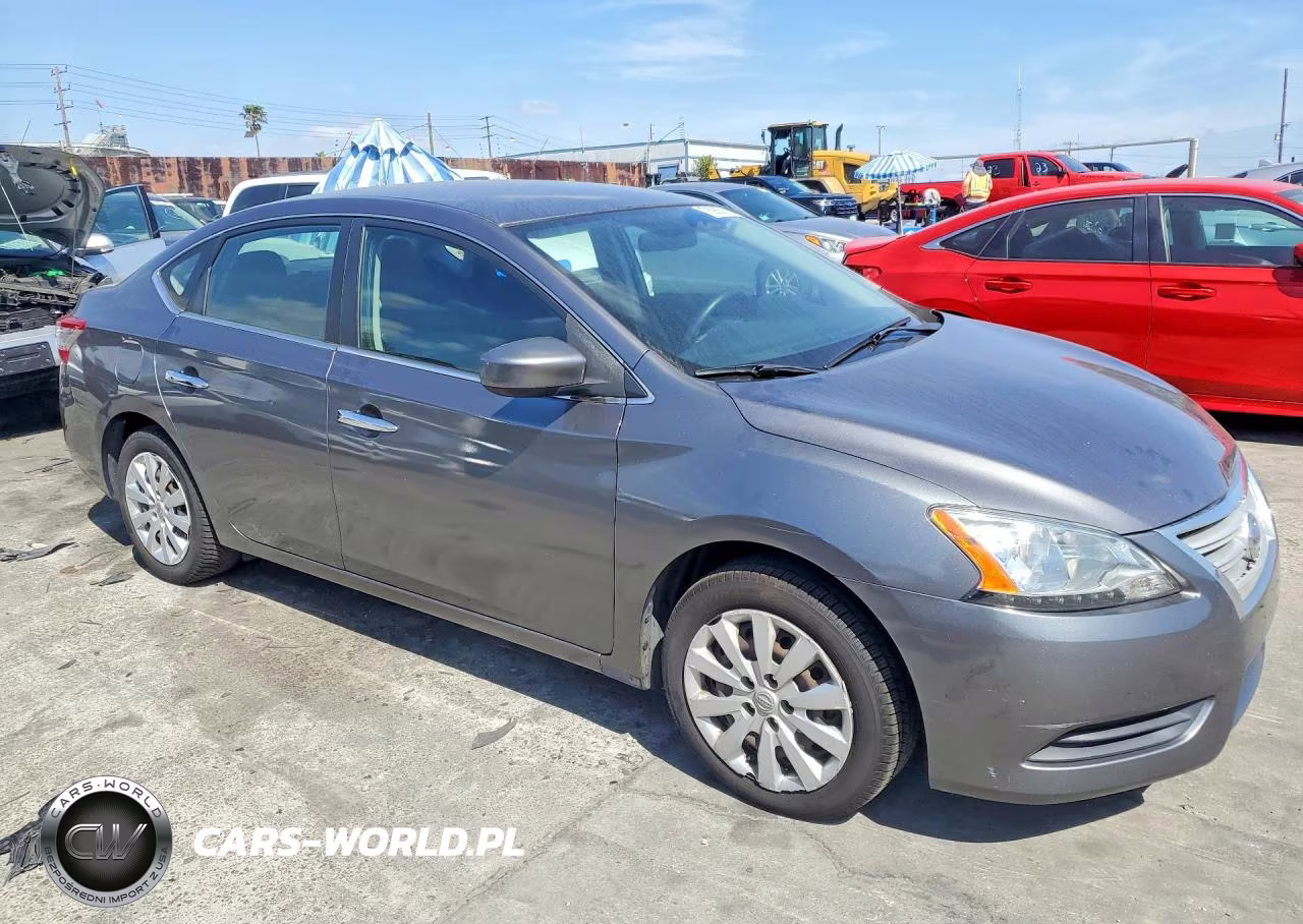 2015 Nissan Sentra VIN:3N1AB7AP9FY239793 - 4