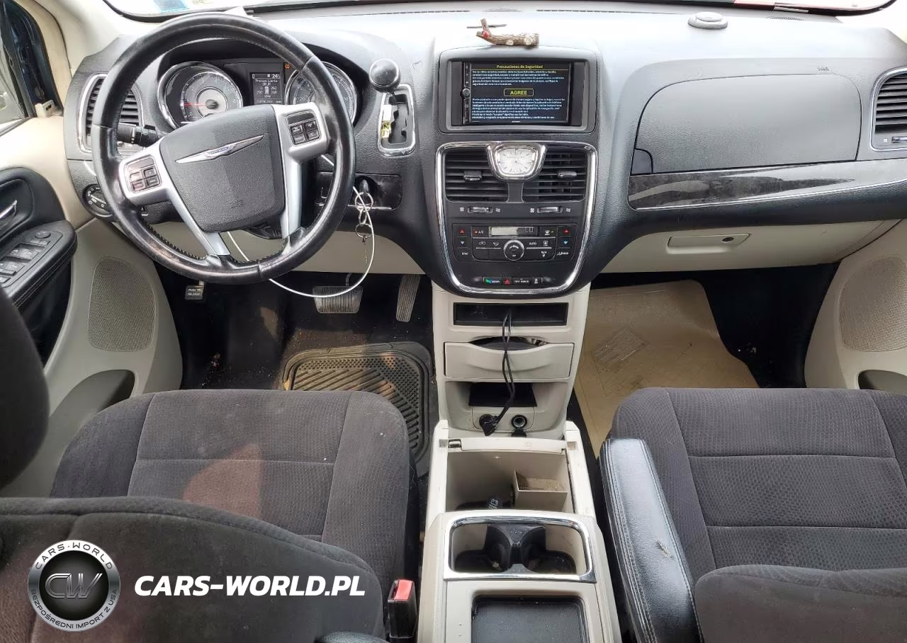 2011 Chrysler Town & Country Touring VIN:2A4RR5DG0BR733363 - 8