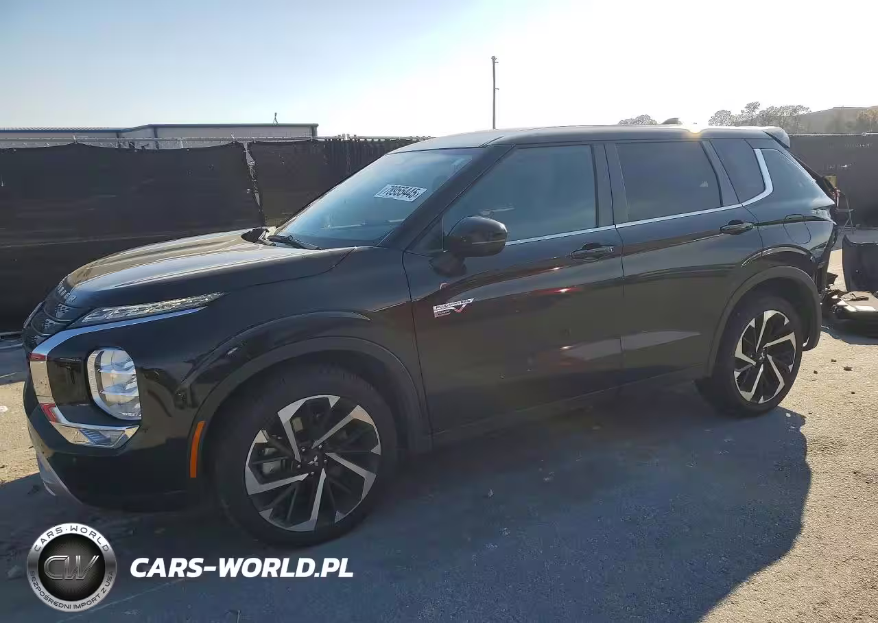 2024 Mitsubishi Outlander Se