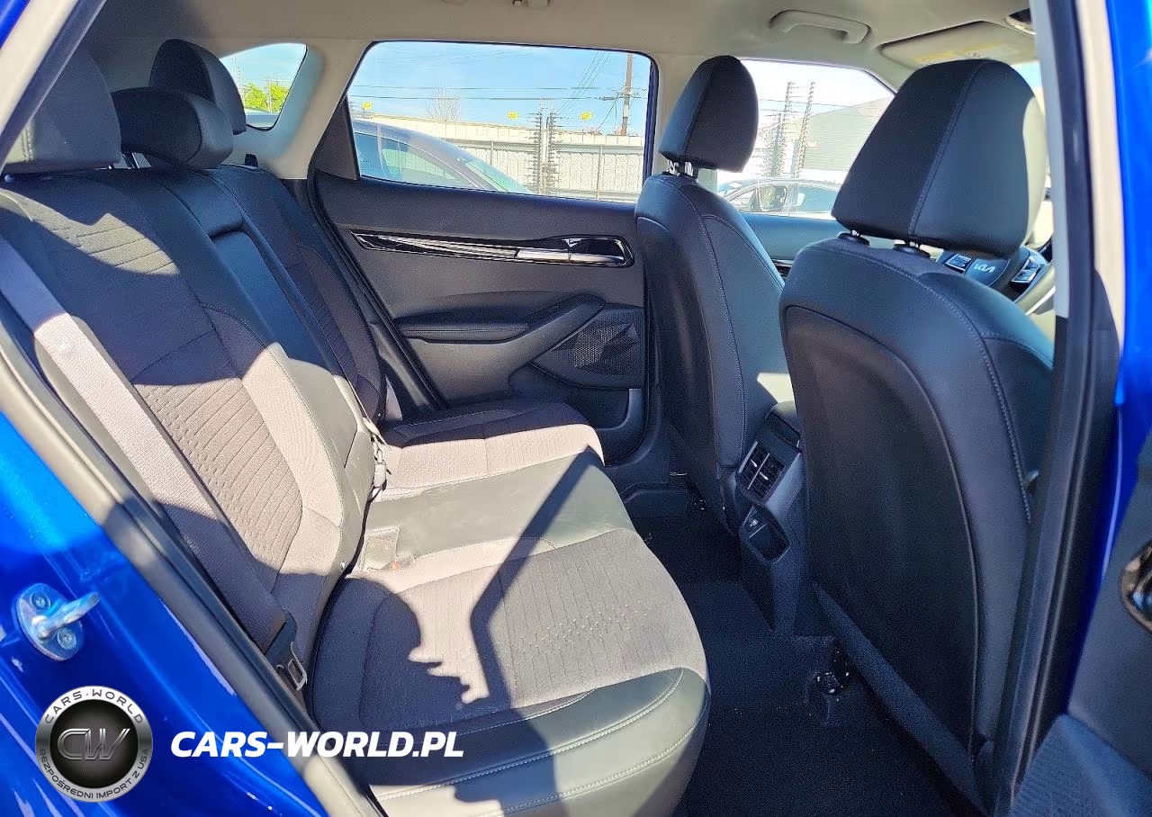 2022 Kia Seltos S VIN:KNDEUCAA7N7283935 - 11
