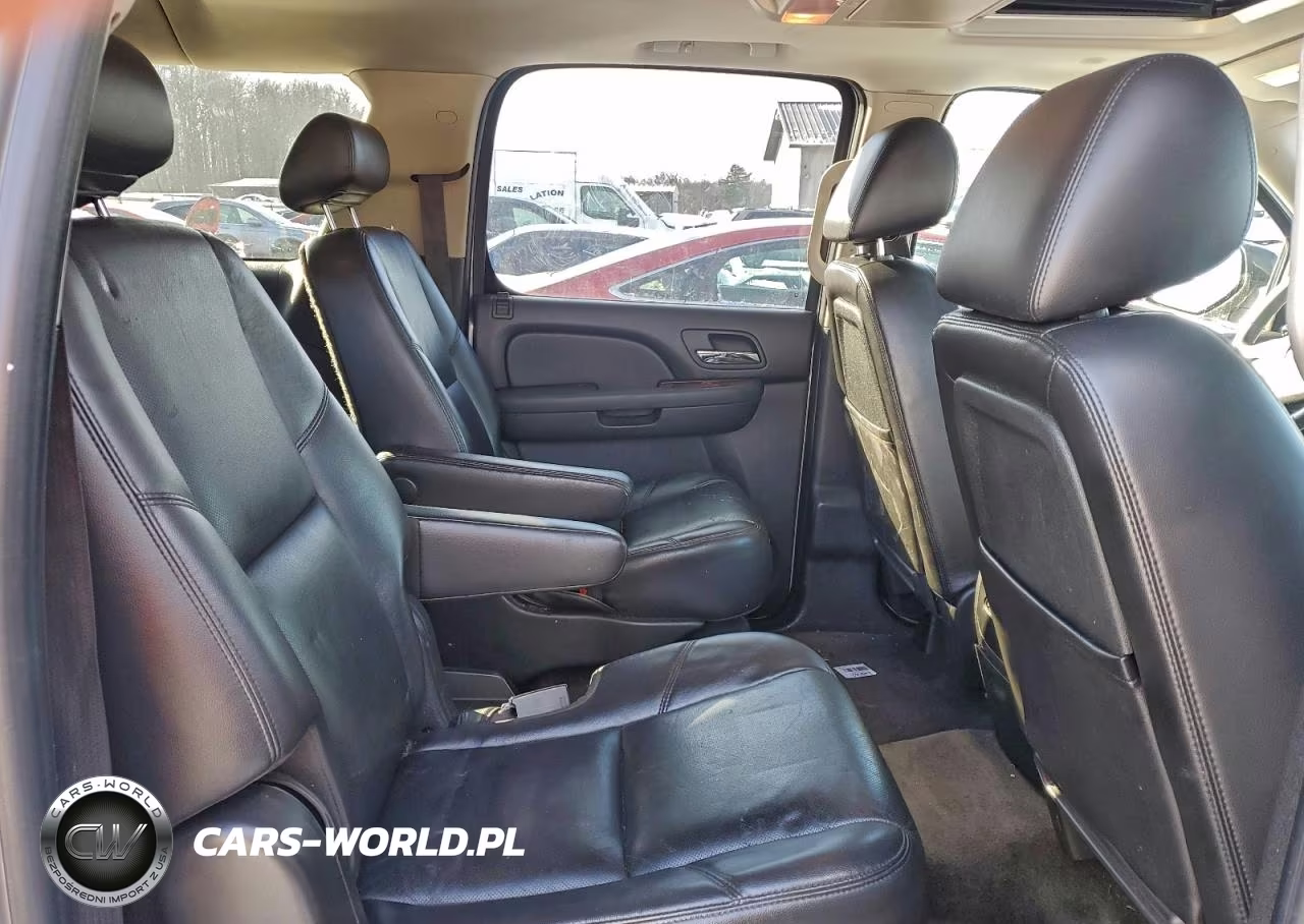 2010 Chevrolet Suburban K1500 Ltz VIN:1GNUKKE3XAR171241 - 11
