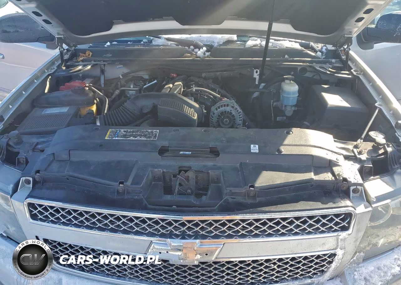 2010 Chevrolet Suburban K1500 Ltz VIN:1GNUKKE3XAR171241 - 12