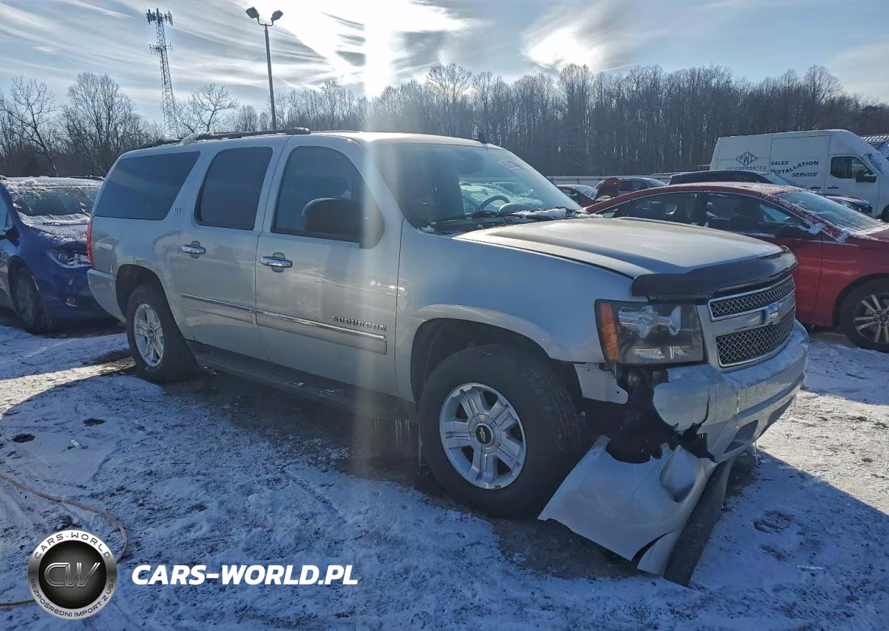 2010 Chevrolet Suburban K1500 Ltz VIN:1GNUKKE3XAR171241 - 4