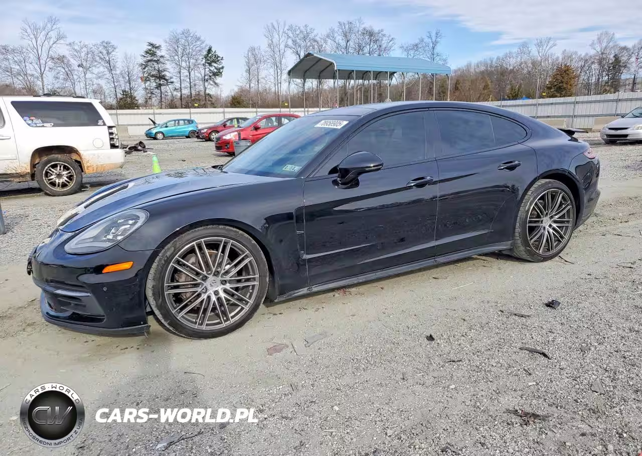 2019 Porsche Panamera 4