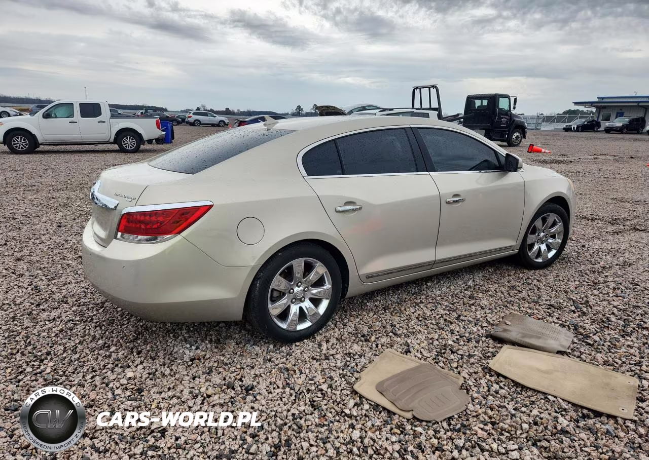2011 Buick Lacrosse VIN:1G4GC5ED2BF235560 - 3