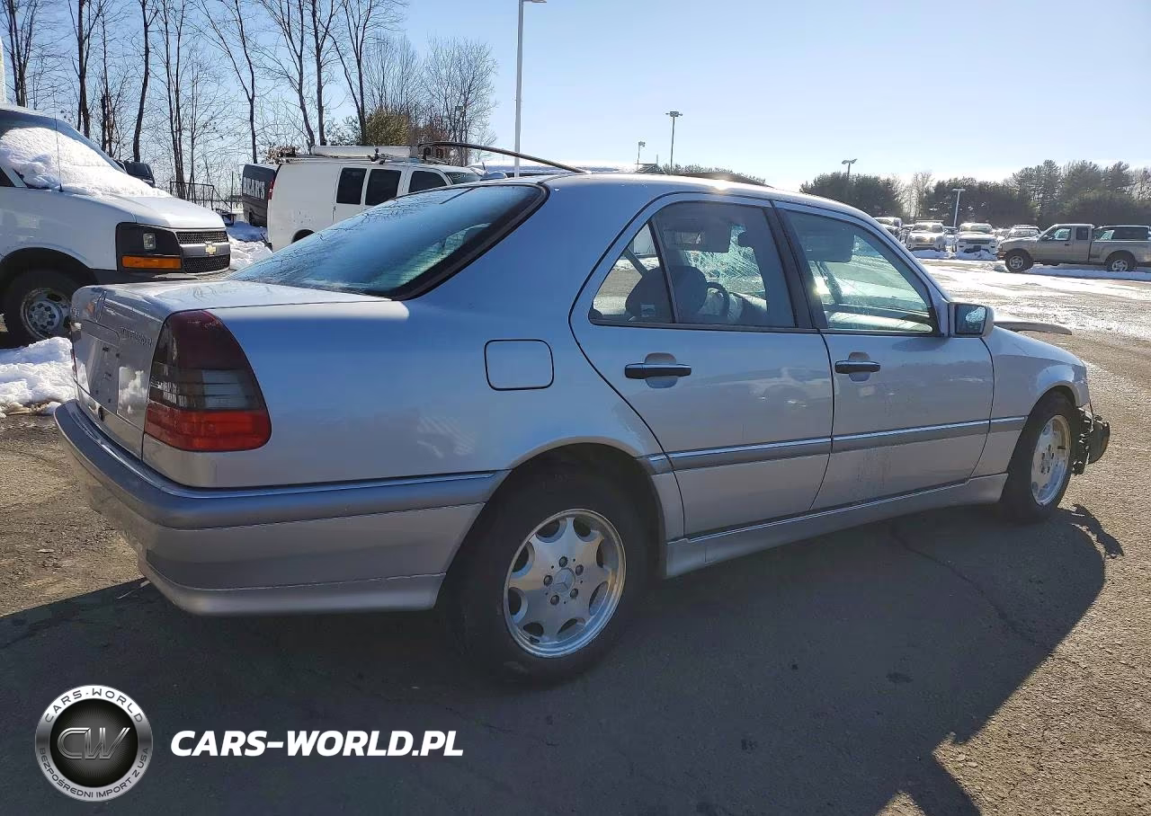 2000 Mercedes Benz C 230 VIN:WDBHA24G5YA833560 - 3