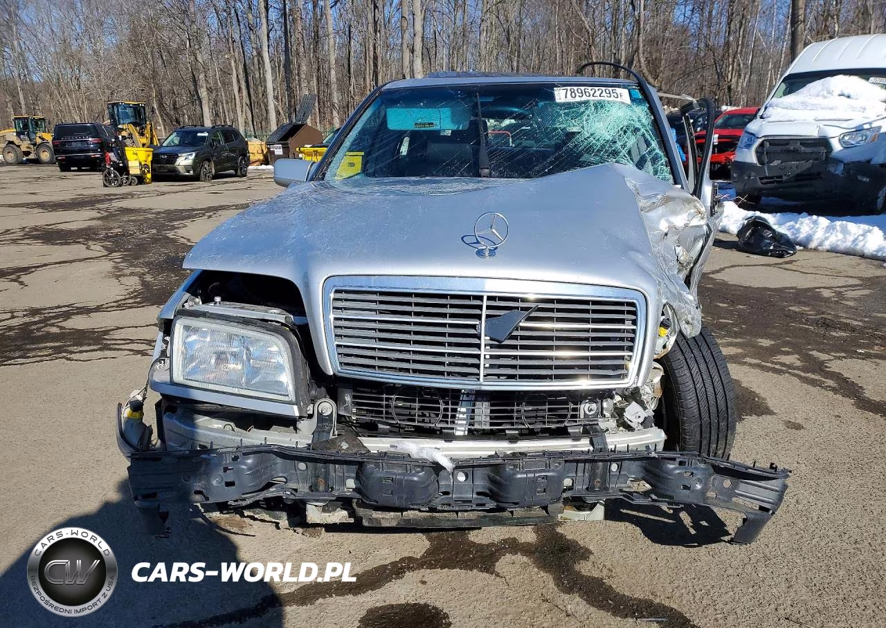 2000 Mercedes Benz C 230 VIN:WDBHA24G5YA833560 - 5