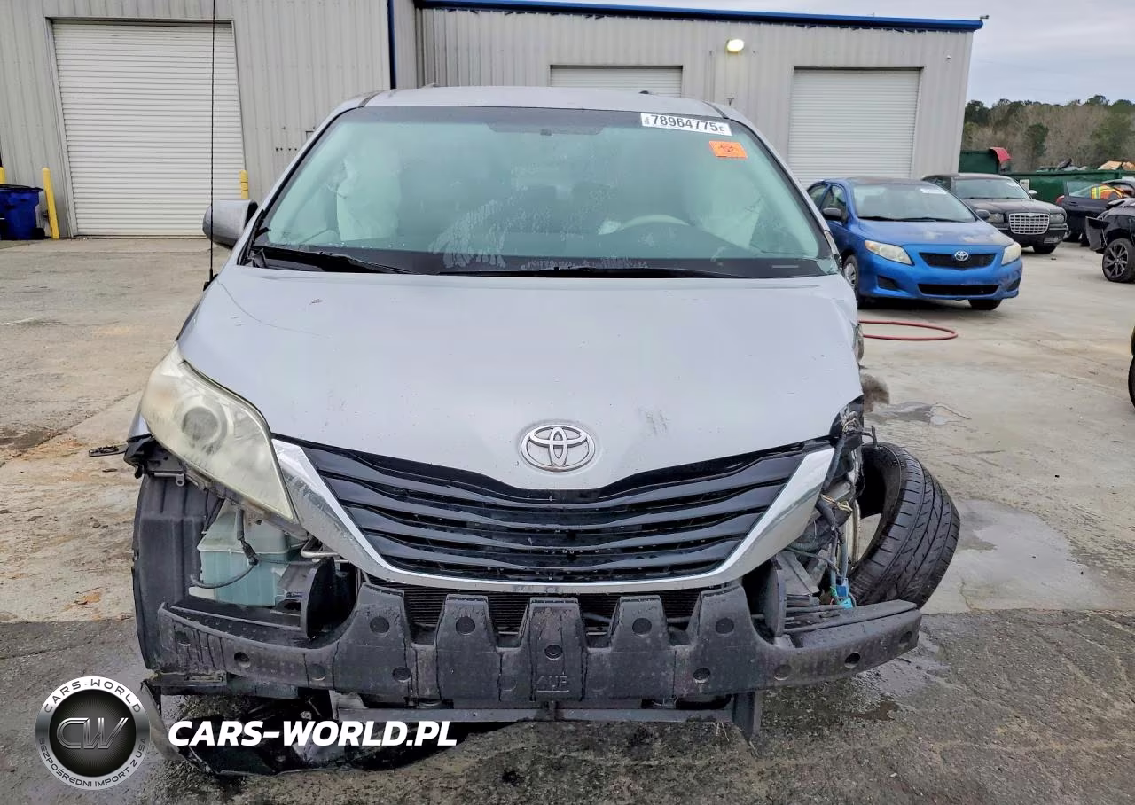 2011 Toyota Sienna Le 8-Passenger VIN:5TDKK3DC1BS114663 - 5