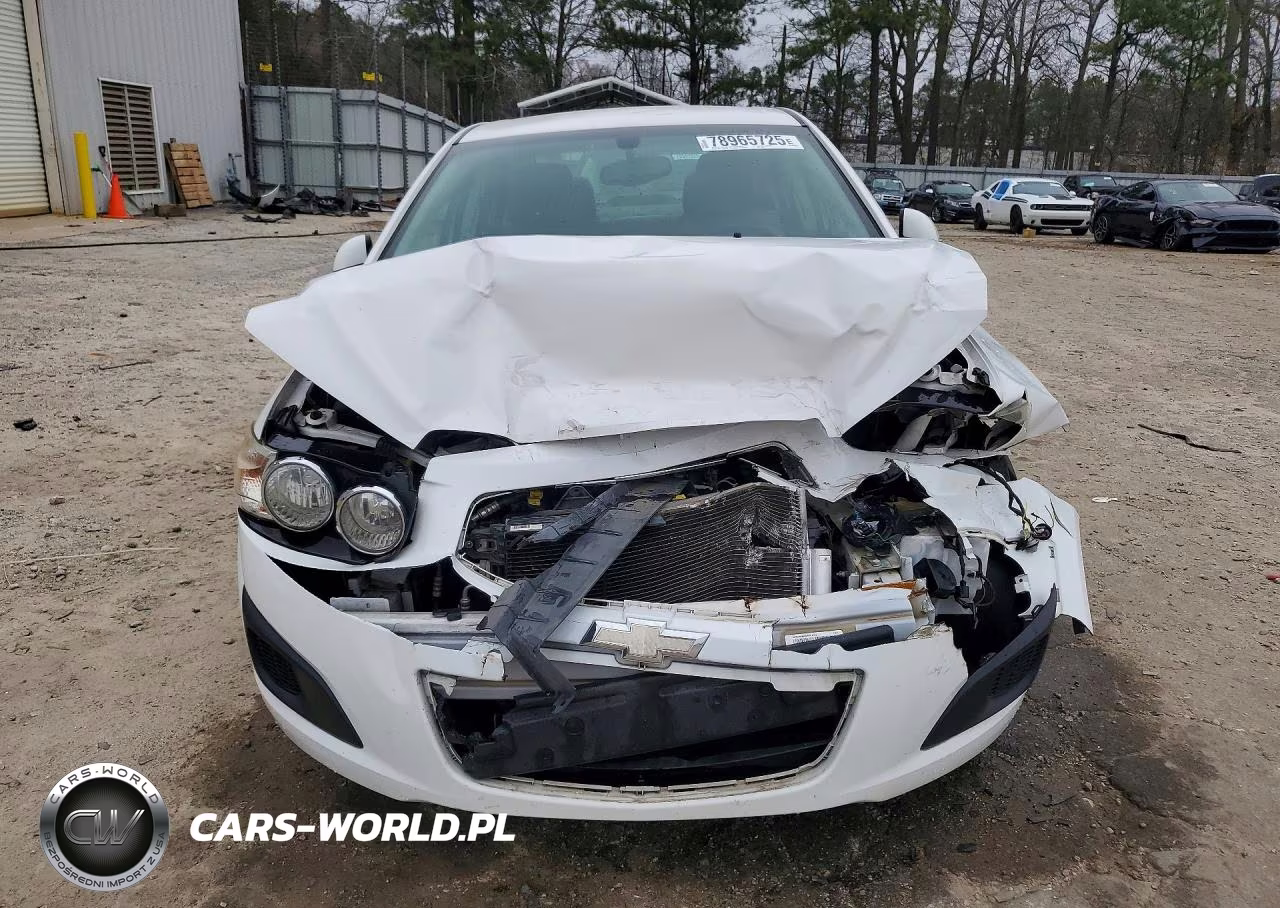 2014 Chevrolet Sonic Ls VIN:1G1JA5SH4E4134326 - 5