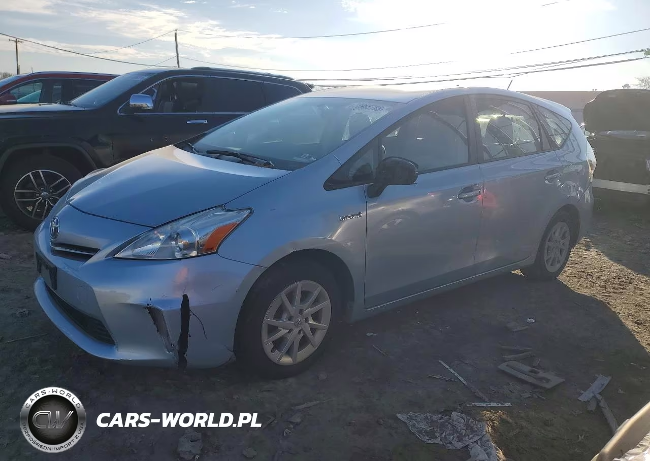 2013 Toyota Prius V – zdjęcie 1 z 12