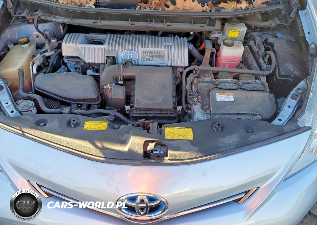 2013 Toyota Prius V VIN:JTDZN3EU6D3195743 - 11