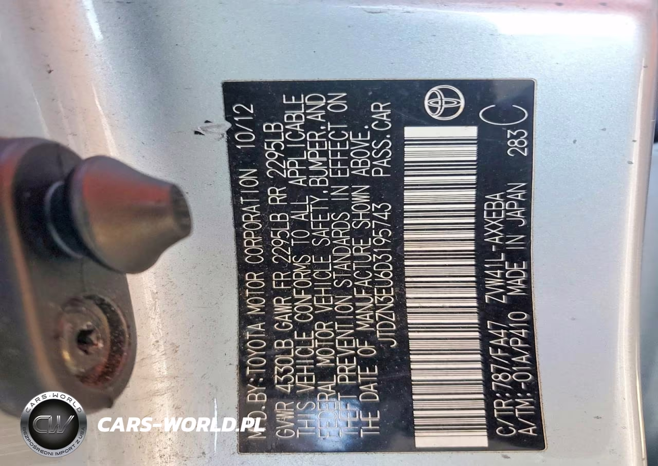 2013 Toyota Prius V VIN:JTDZN3EU6D3195743 - 12