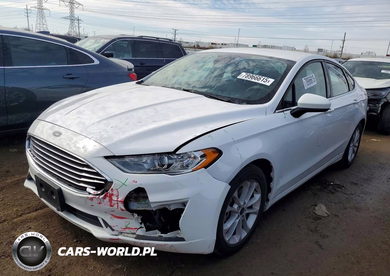 2020 Ford Fusion Se – zdjęcie 1 z 12