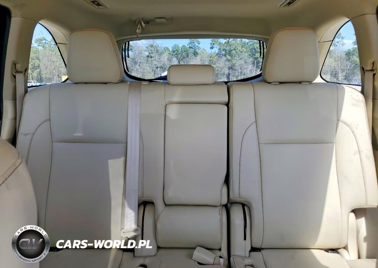 2019 Toyota Highlander Xle VIN:5TDKZRFHXKS558065 - 10