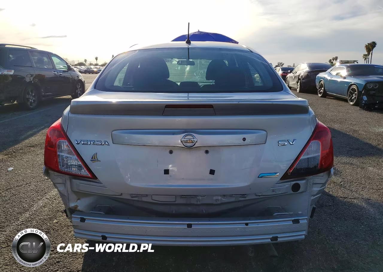 2016 Nissan Versa Sv VIN:3N1CN7AP7GL883954 - 6
