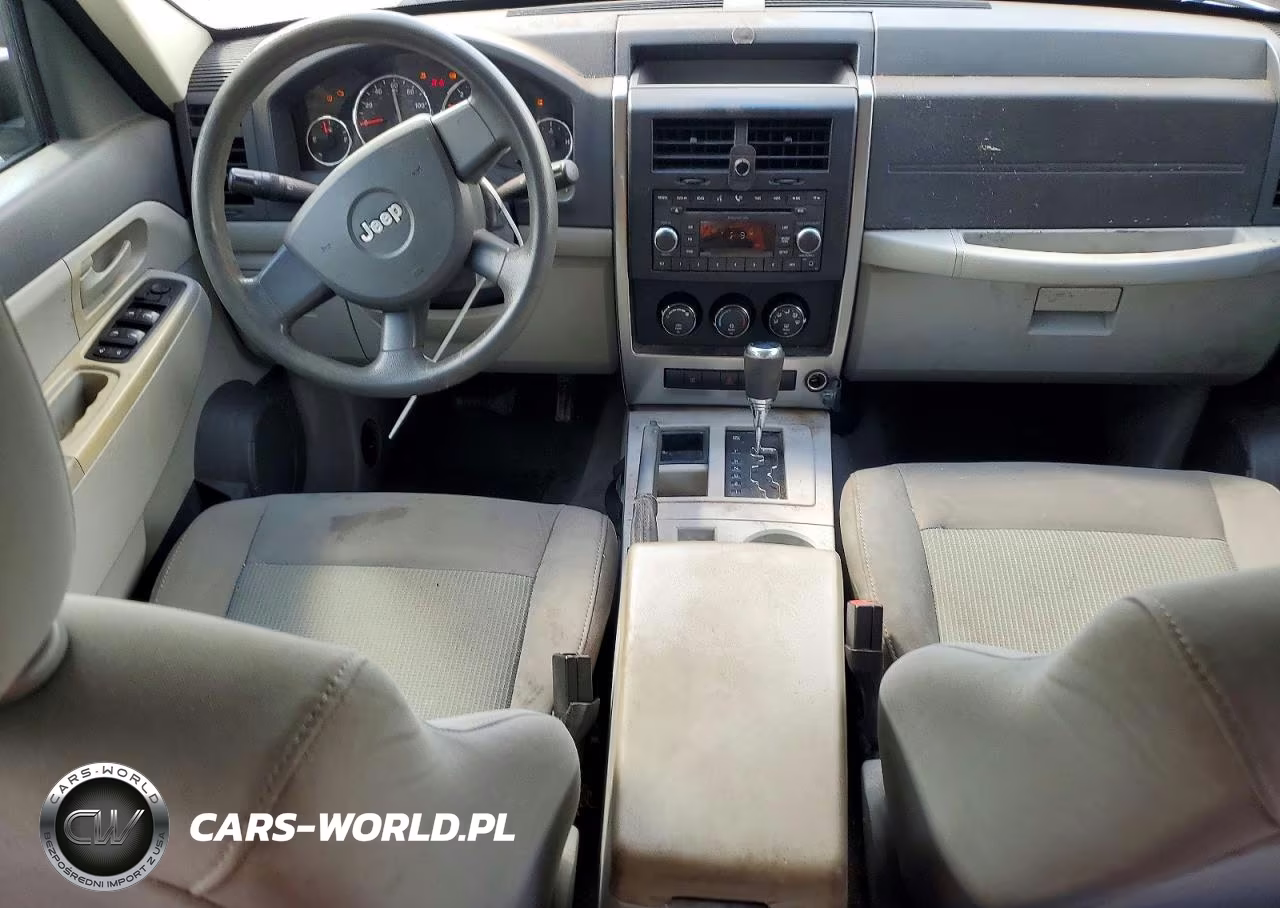 2008 Jeep Liberty Sport VIN:1J8GP28K28W187657 - 8
