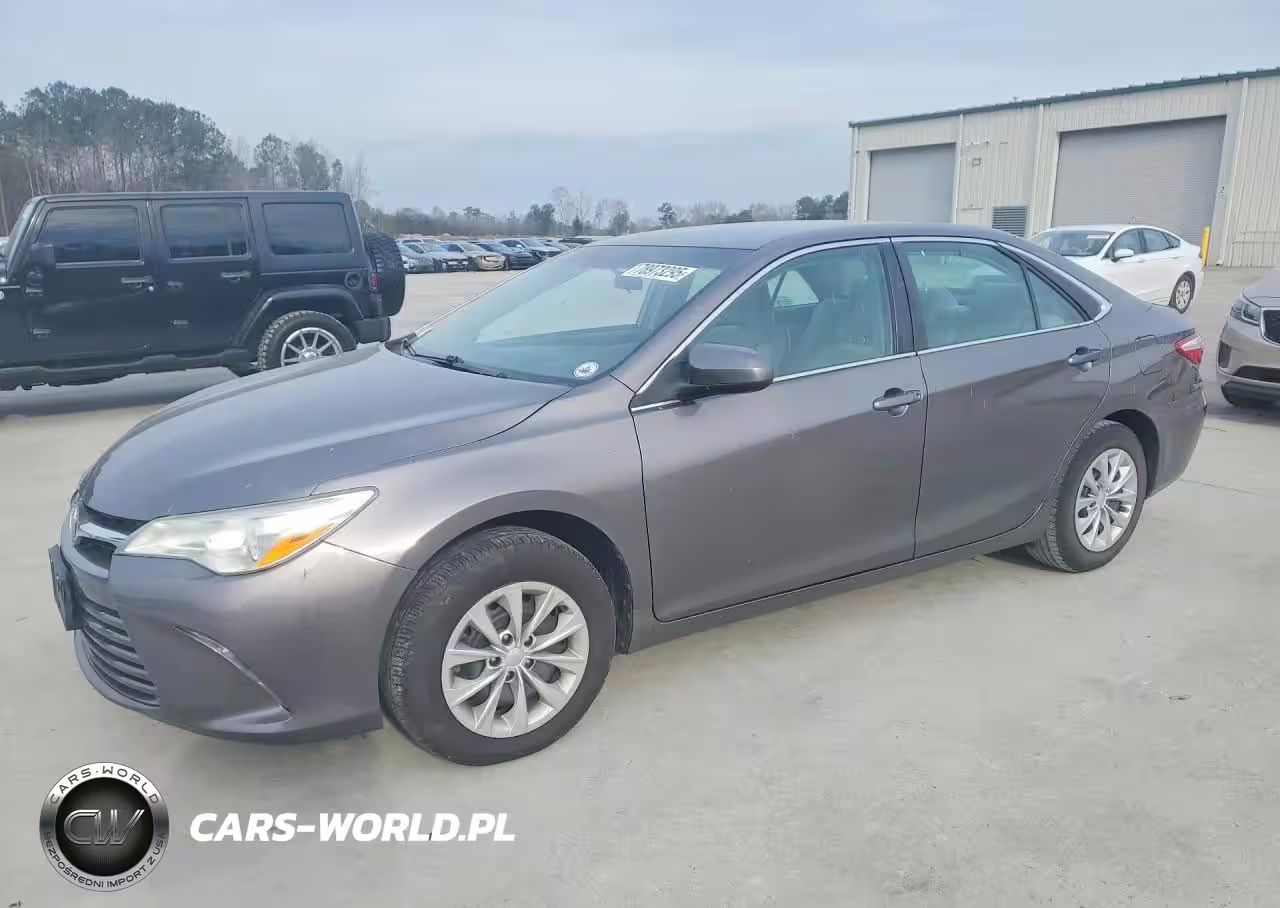 2017 Toyota Camry Le