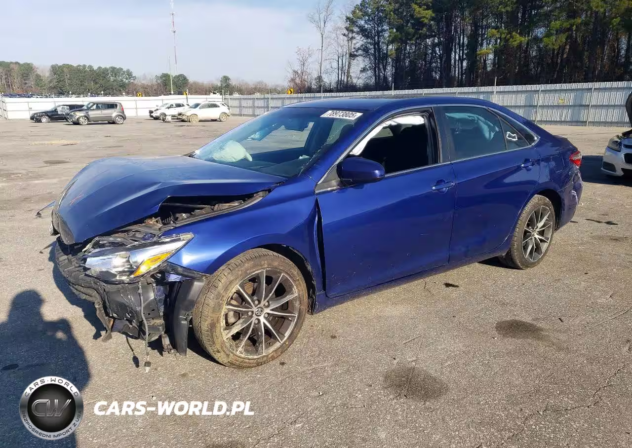 2015 Toyota Camry Xse