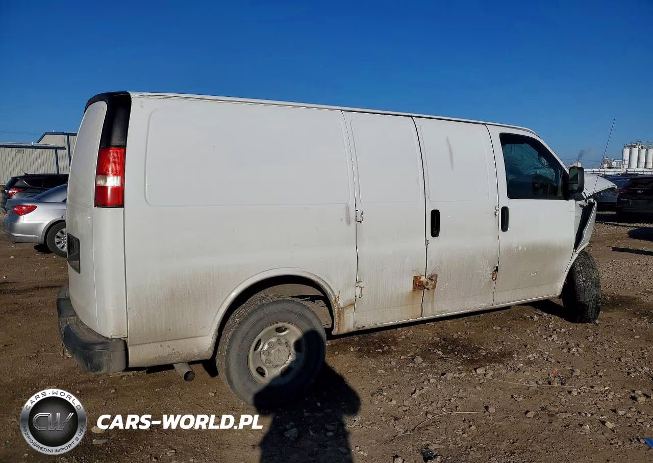 2013 Chevrolet Express G2500 VIN:1GCWGFBA5D1143251 - 3
