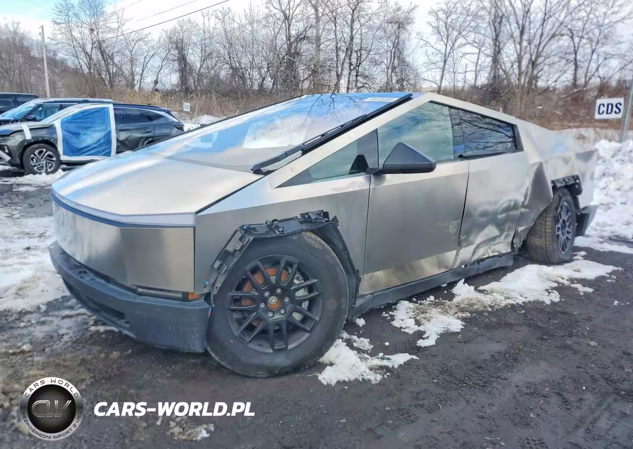 2025 Tesla Cybertruck