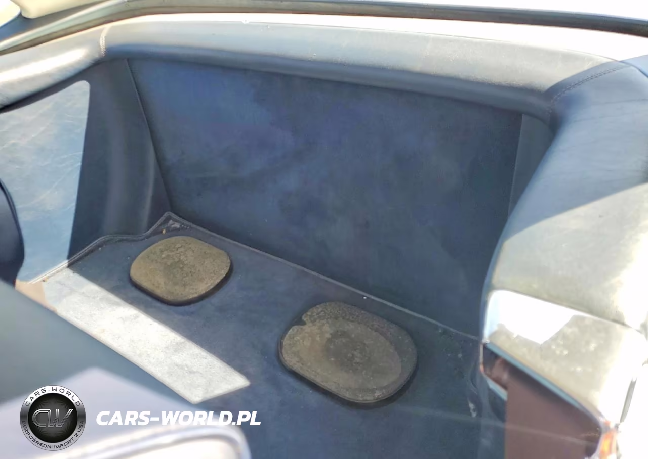 1987 Mercedes-Benz 560 Sl VIN:WDBBA48D6HA064052 - 10