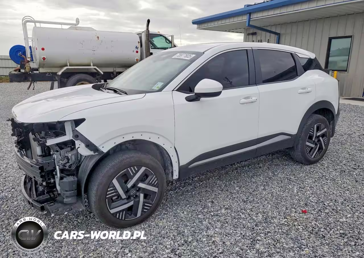 2025 Nissan Kicks Sv