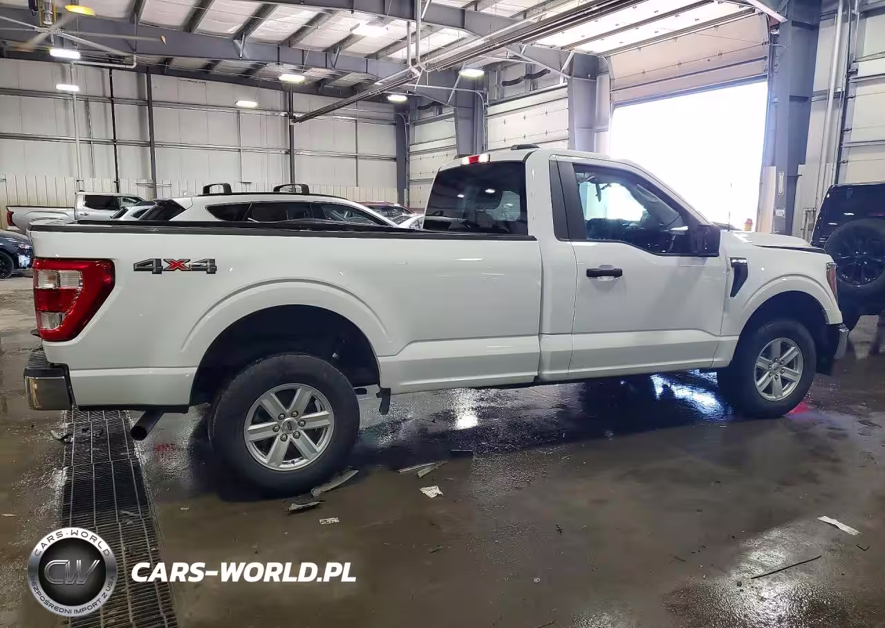 2023 Ford F150 VIN:1FTMF1EP6PKE06374 - 3