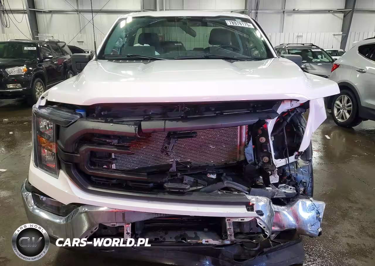 2023 Ford F150 VIN:1FTMF1EP6PKE06374 - 5