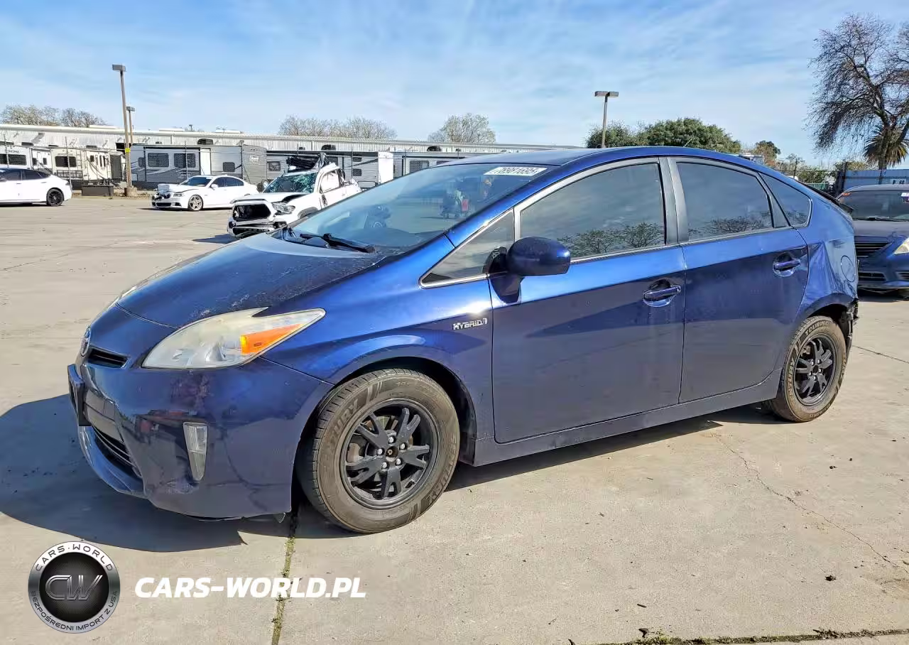 2014 Toyota Prius Three