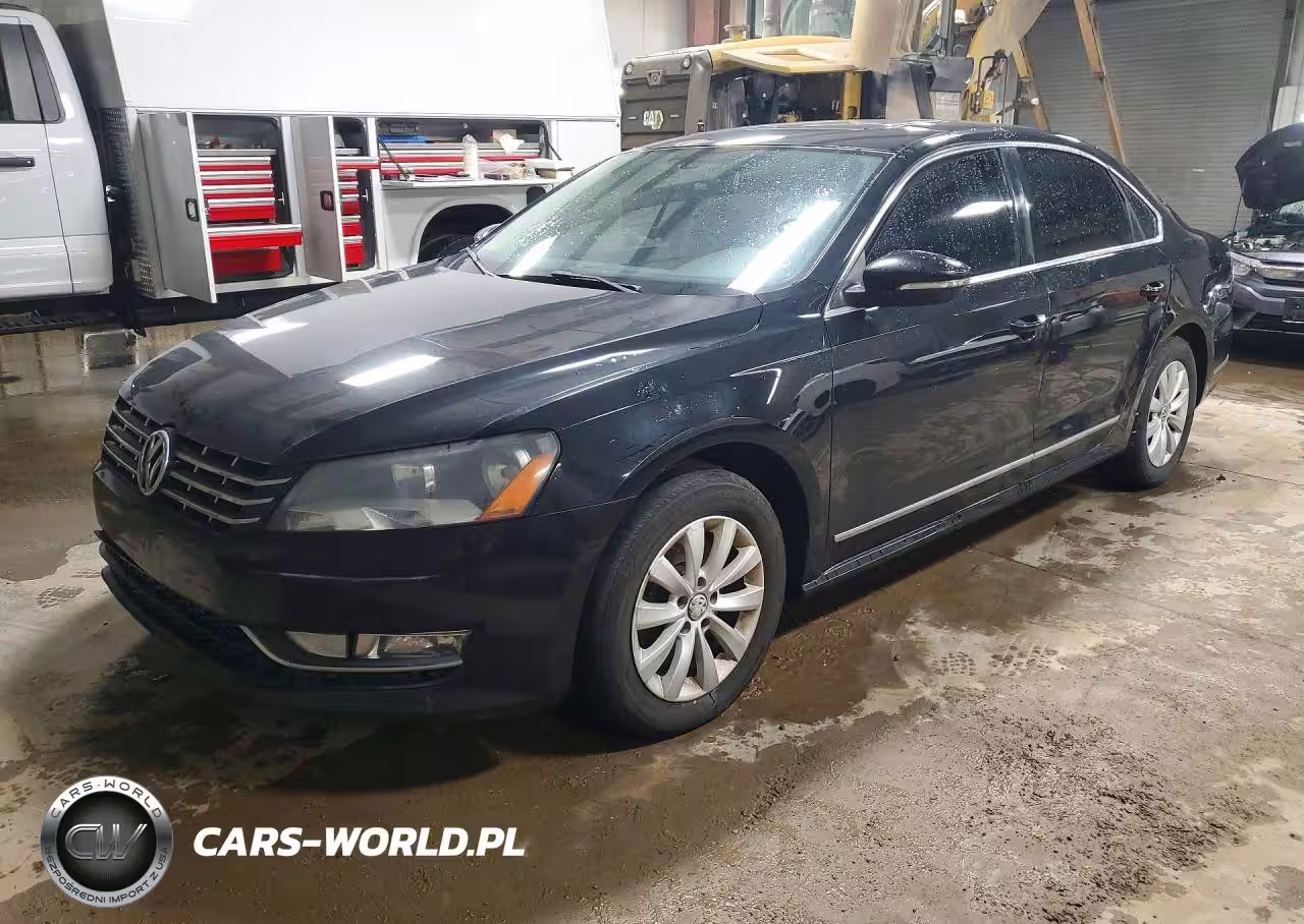 2012 Volkswagen Passat Sel