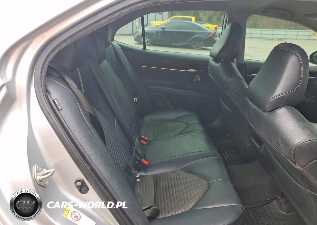 2019 Toyota Camry Se VIN:4T1B11HK8KU227767 - 10