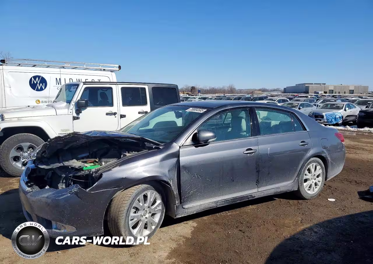 2011 Toyota Avalon Base