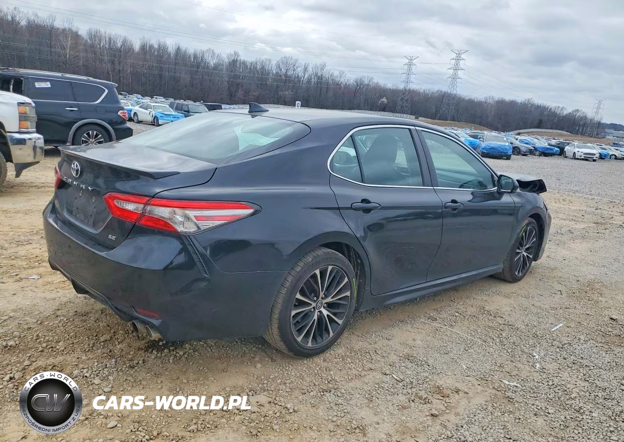 2019 Toyota Camry Se VIN:4T1B11HK3KU205174 - 3