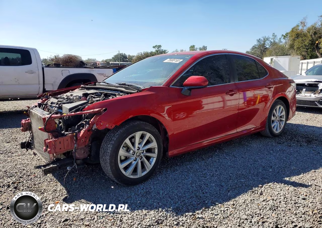 2024 Toyota Camry Le
