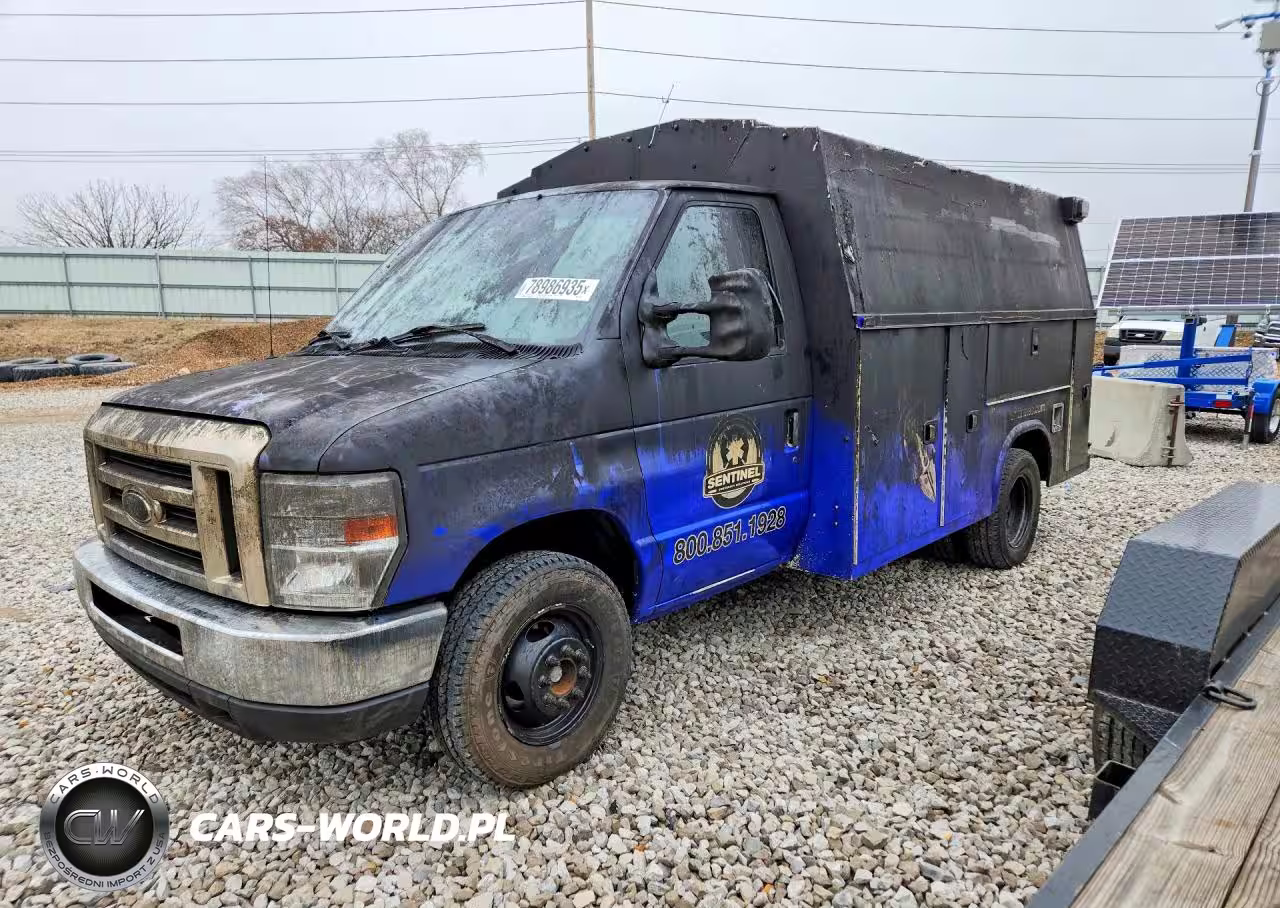 2019 Ford Econoline E350 Super Duty Cutaway Van